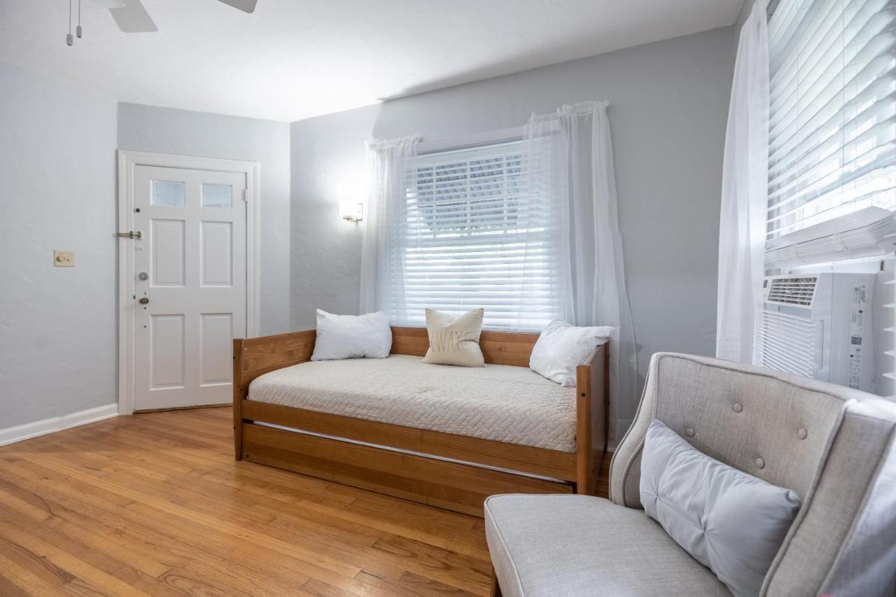 Cozy Apartments In The Triplex House, Historic District Of Orlando Exterior foto
