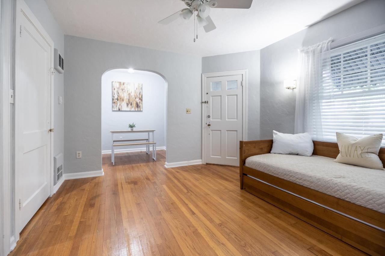 Cozy Apartments In The Triplex House, Historic District Of Orlando Exterior foto
